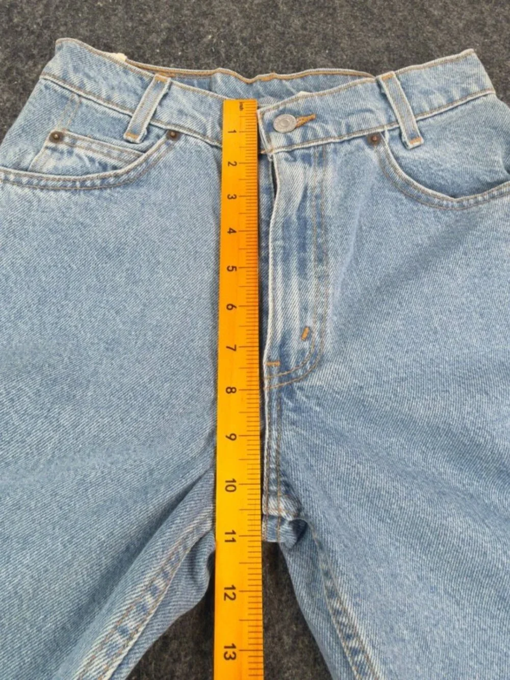 Levi's 550 Vintage 90s Light Blue Cotton Relaxed Shorts W27